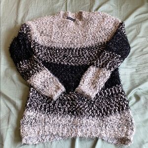 👍Bershka cute striped sweater!  Size S!